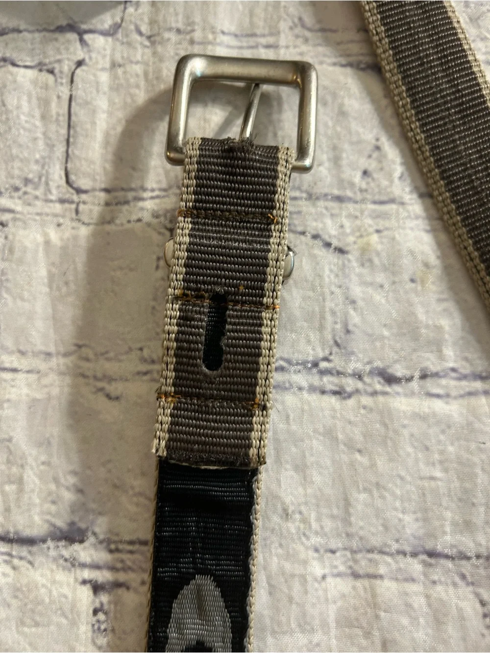 LOT OF (2) MEN NEUTRAL COLOR BELTS GREY STRETCH & TAUPE/TAN FABRIC SILVER TONE
